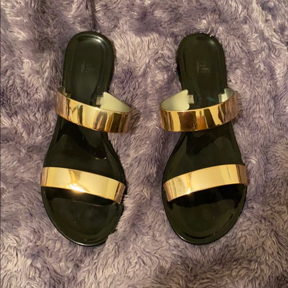 Gold slides
